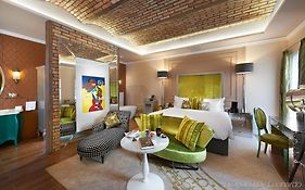 Aria Hotel Budapest by Library Hotel Collection